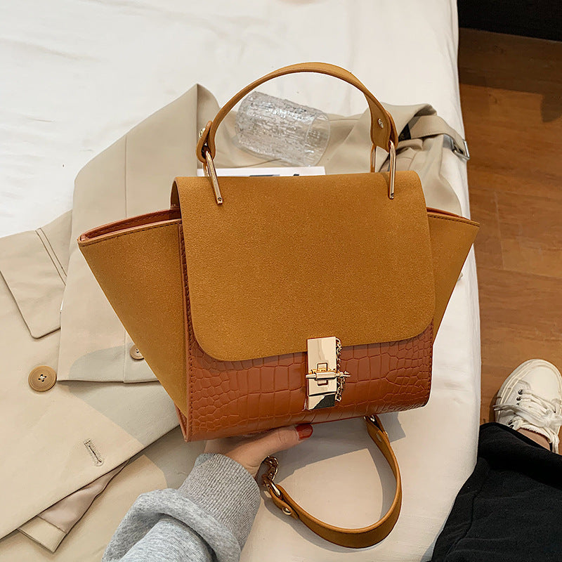 New Trendy Korean Fashion Messenger Handbag