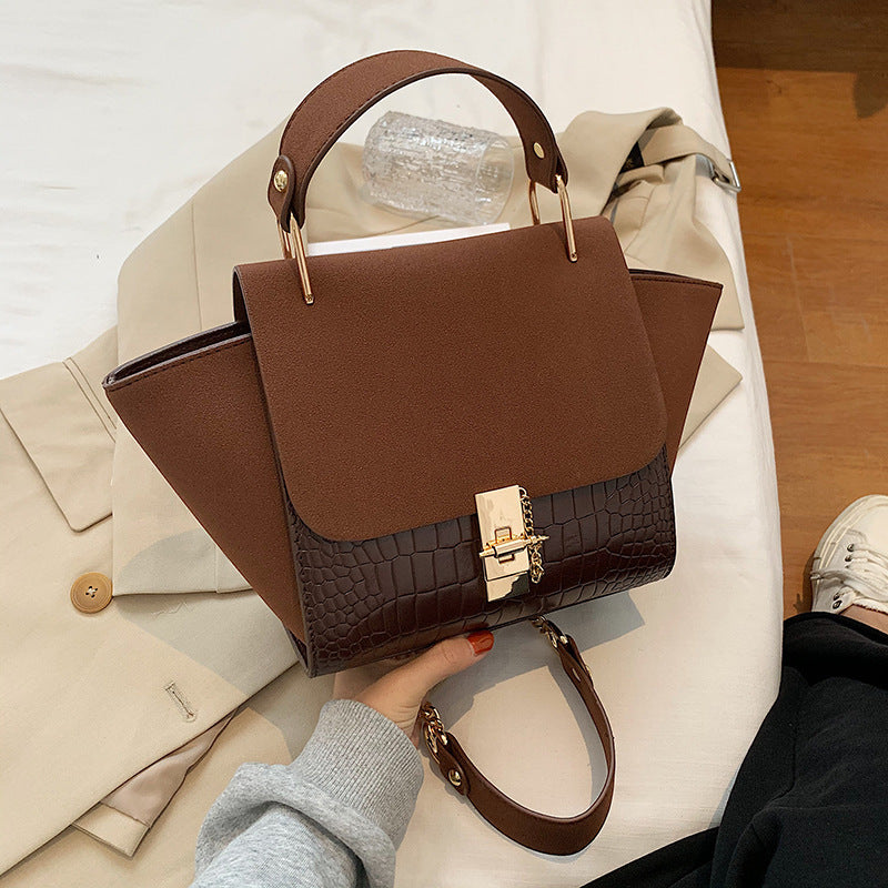New Trendy Korean Fashion Messenger Handbag