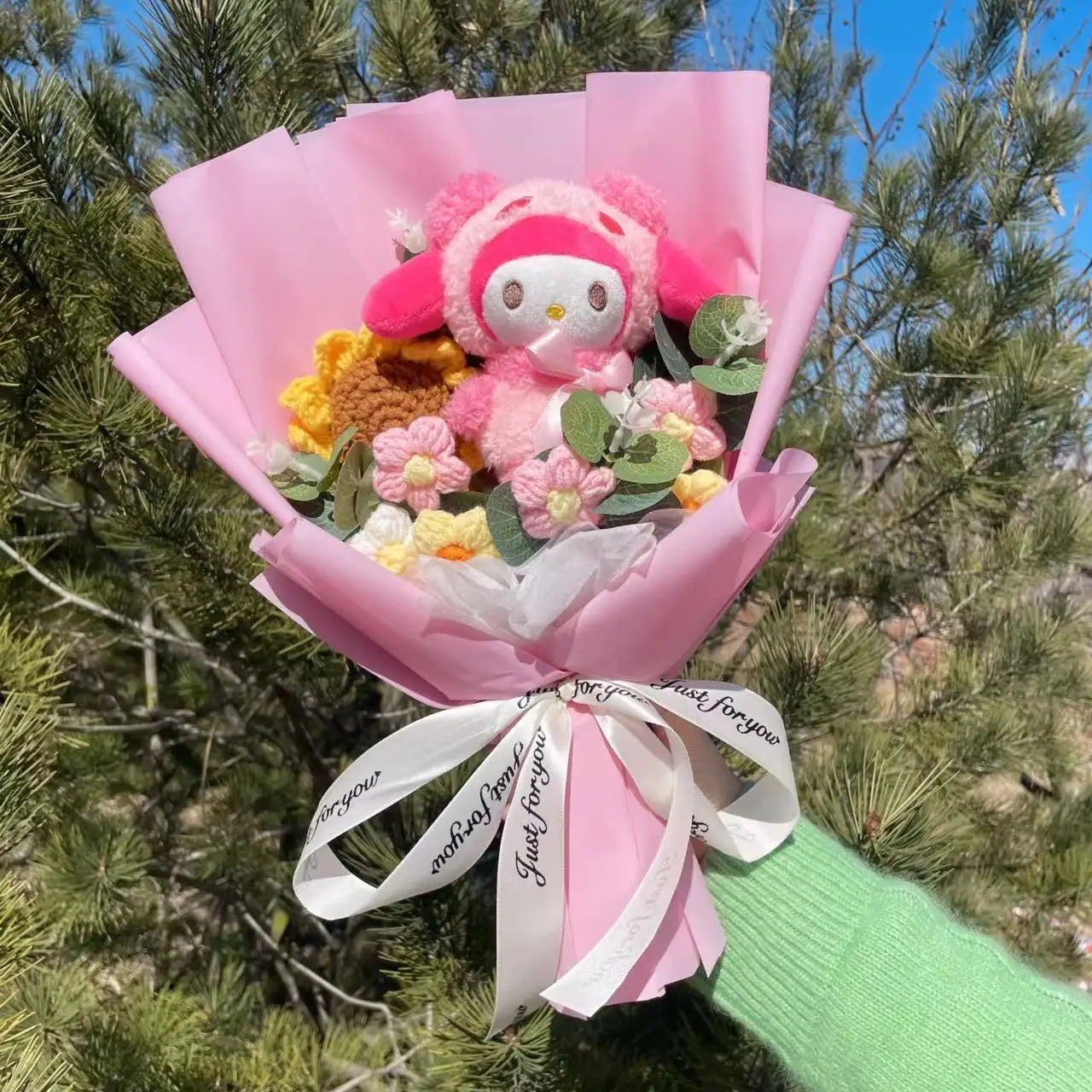 Hello Kitty Cat Dolls With Flowers Creative Bouquet Valentine gift