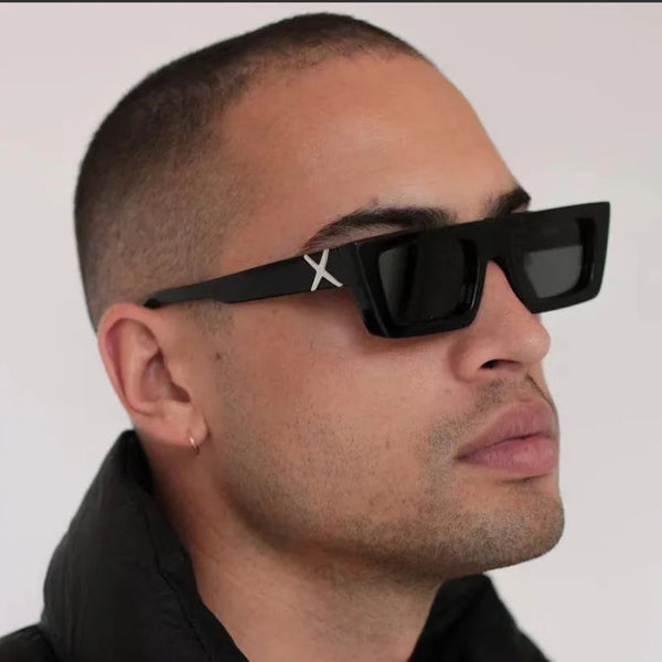 Small frame square personalised temples X modelling