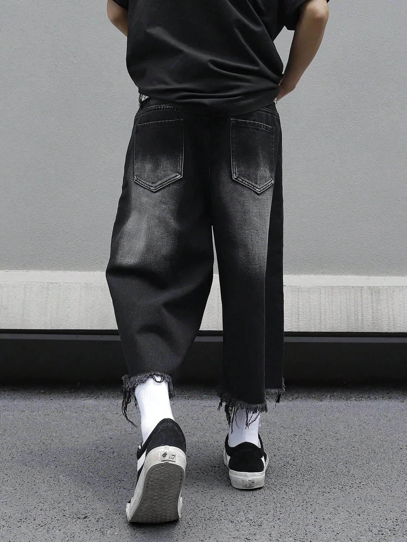 Men's Loose Ripped Denim Jeans 7 Point Calf Length Wide Leg Trousers