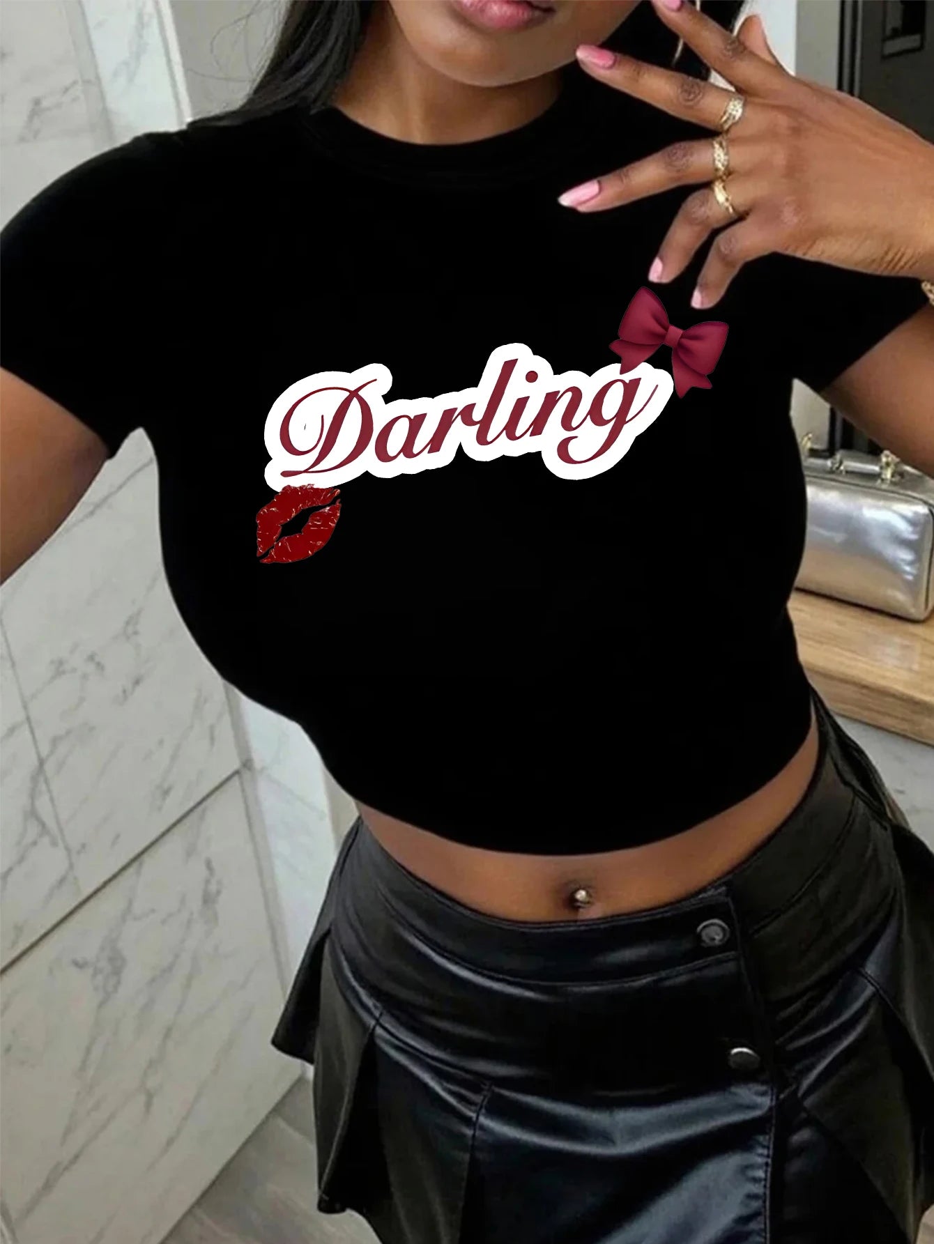 Guess Cool Girl Short Sleeve Heart Retro Print Round Neck T-Shirt,